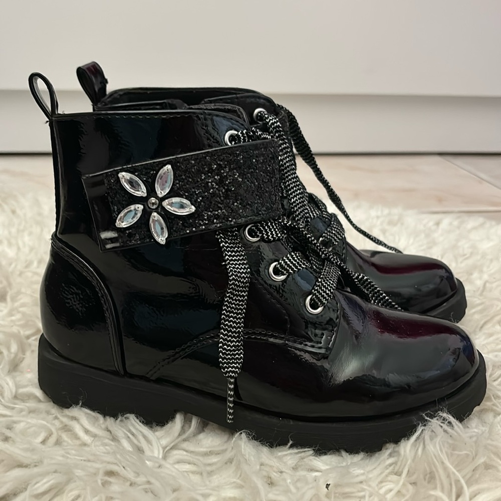 Black Boots girls